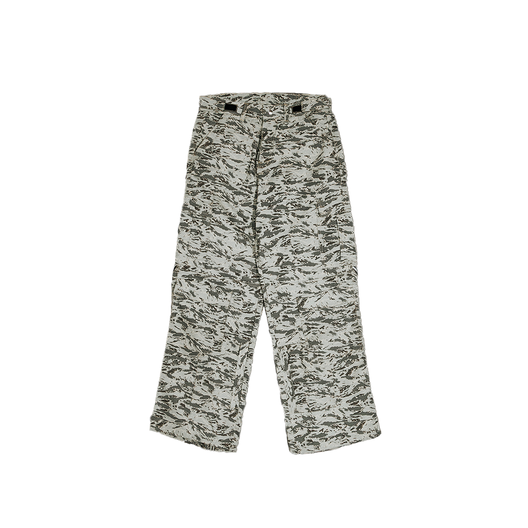 CURVED BACKZIP CARGOS V2 (DIGI CAMO)